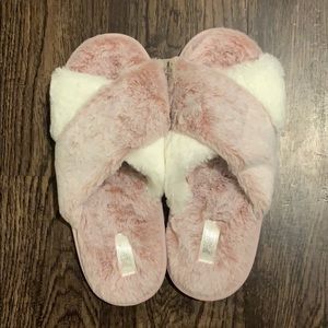 Victoria’s Secret fluffy sandals